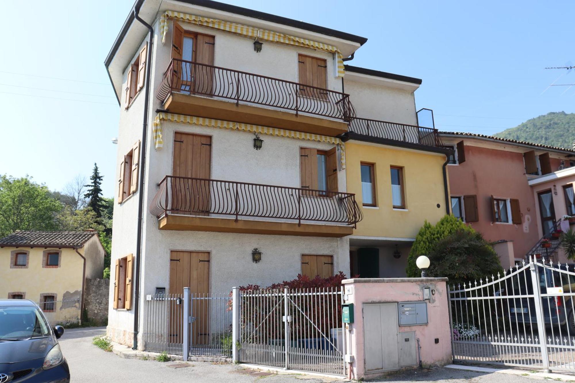 Monika Holiday 88 Astro Sul Garda Costermano Exteriör bild