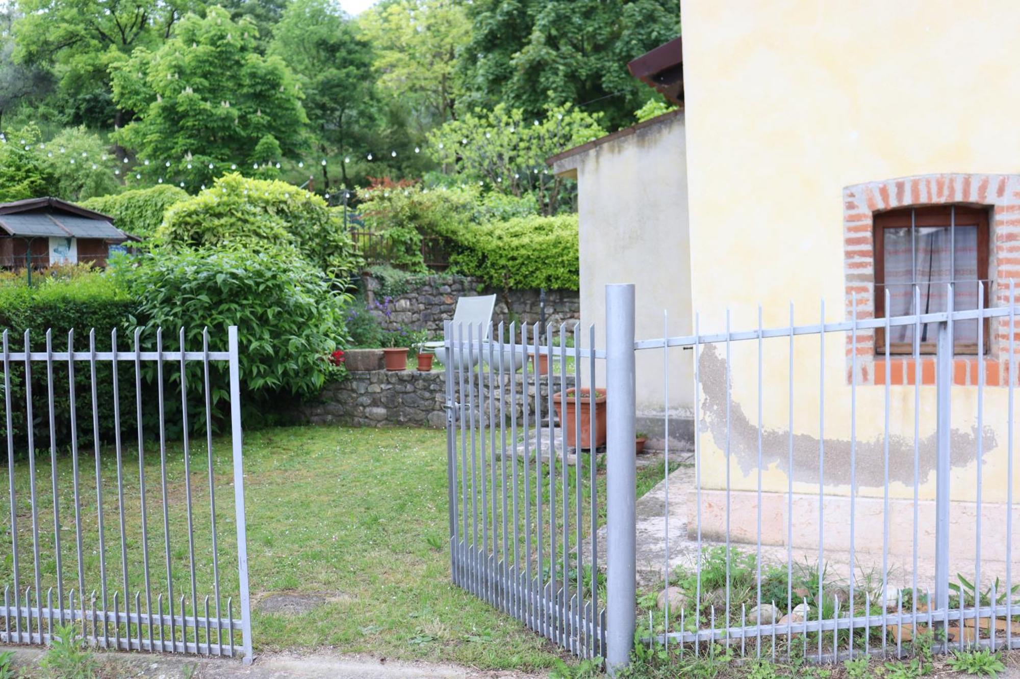 Monika Holiday 88 Astro Sul Garda Costermano Exteriör bild